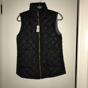 LEXI YORK Reversible puffer/fleece Vest -NWT